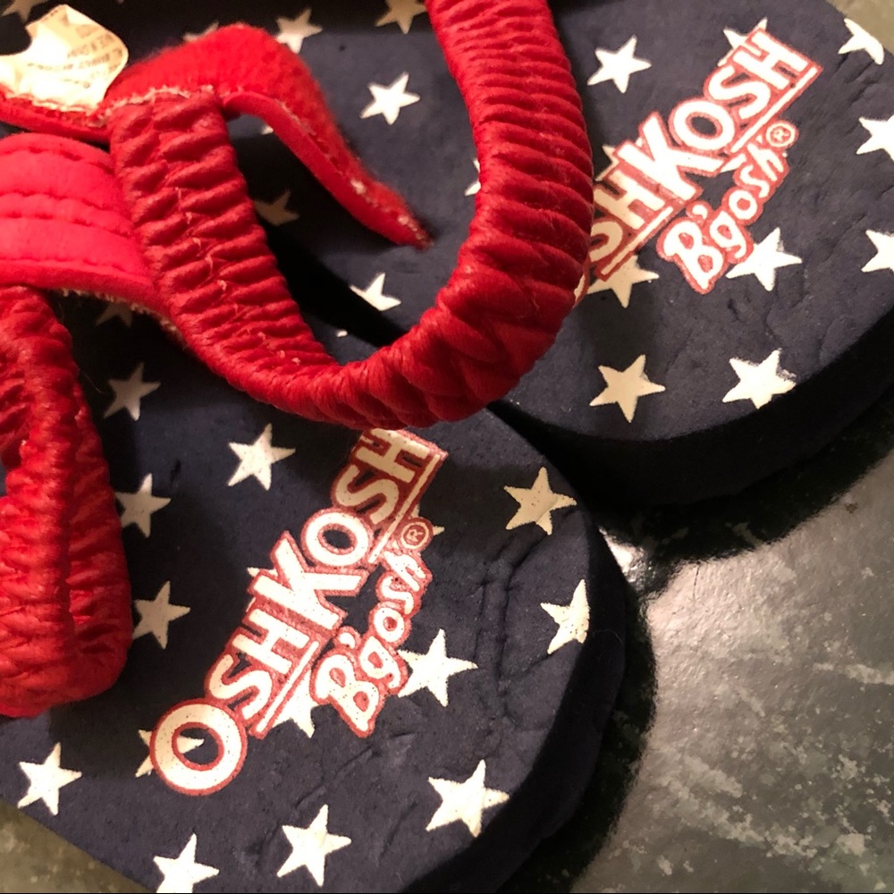 OshKosh flip flops - Picture 4 of 4
